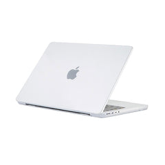 A Photo Of Green Lion 2.0mm Ultra-Slim Carbon Fiber Grain Hard Shell Case for MacBook Air 13