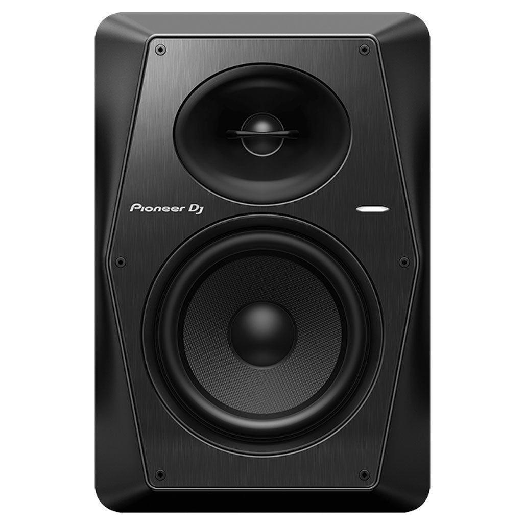 A Photo Of Pioneer VM-70 - 6.5