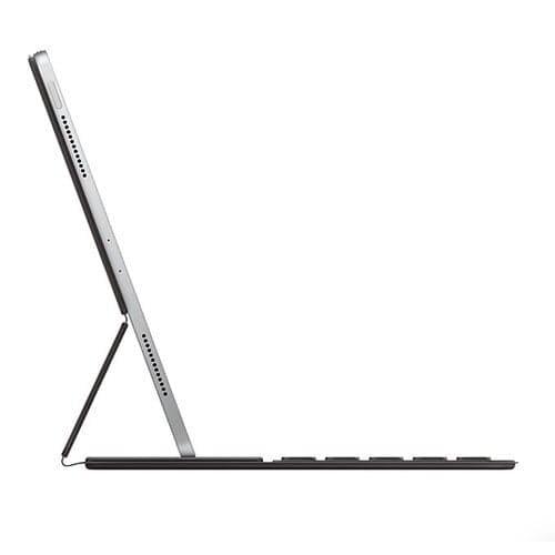A Photo Of Apple Smart Keyboard Folio 2020 for iPad Air (4th generation) and iPad Pro 11-inch (2nd generation) 2020