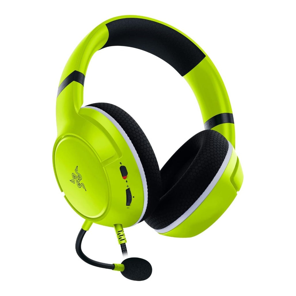 A Photo Of Razer Essential Duo Bundle -  Xbox Headset & Xbox Controller Charging Stand