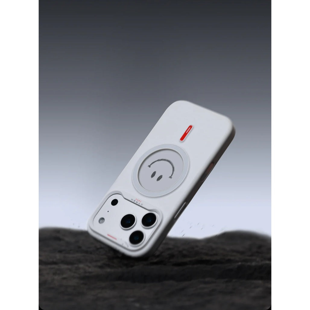 A Photo Of XTREM MagSafe Screen Case | Battery-Free, Customize On the Go
