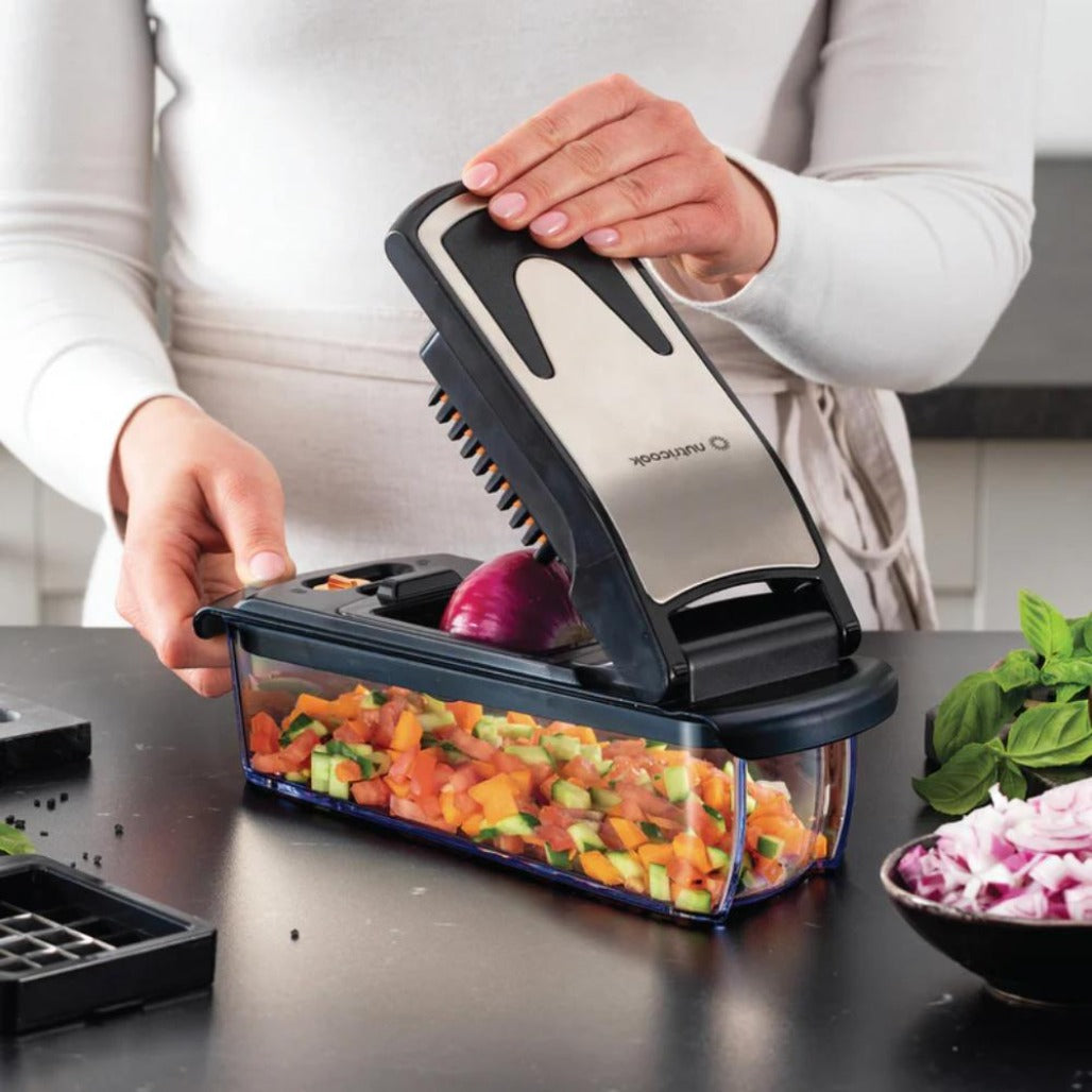 A Photo Of Nutricook Essentials 4‑in‑1 Vegetable Chopper, Stainless Steel Blades, BPA‑Free - Black - NC-VC150