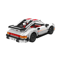 A Photo Of Mould King 911 Pull-Back Sports Car Building Toy Set - 824 Pieces - 15063