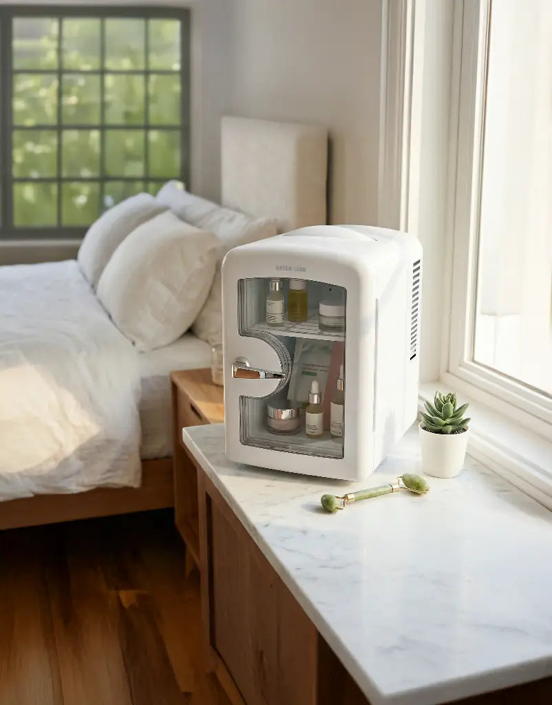 A Photo Of Green Lion GMF-65 Mini Fridge - White