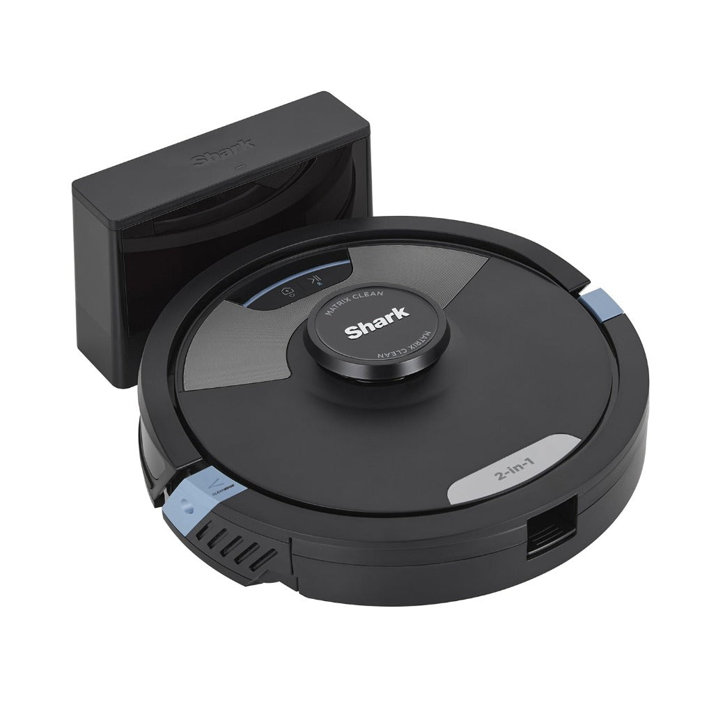 A Photo Of Shark Matrix Plus 2-in-1 Robot Vacuum & Mop