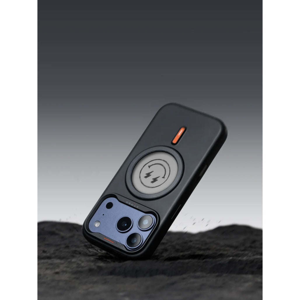 A Photo Of XTREM MagSafe Screen Case | Battery-Free, Customize On the Go
