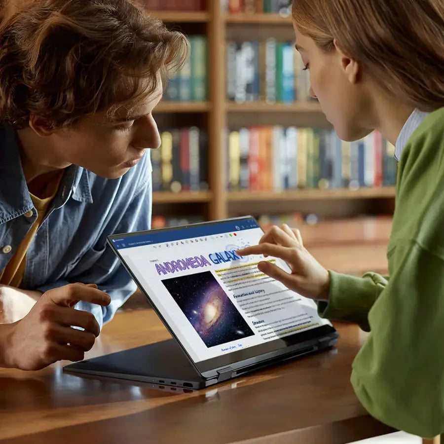 A Photo Of Samsung Galaxy Book4 Pro 360 - NP750QGK-KG3US - 15.6