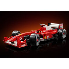 A Photo Of LEGO Ferrari F2004 & Michael Schumacher - 735 Pieces - 11375