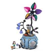 LEGO Sally's Flowerpot - 346 Pieces - 43288