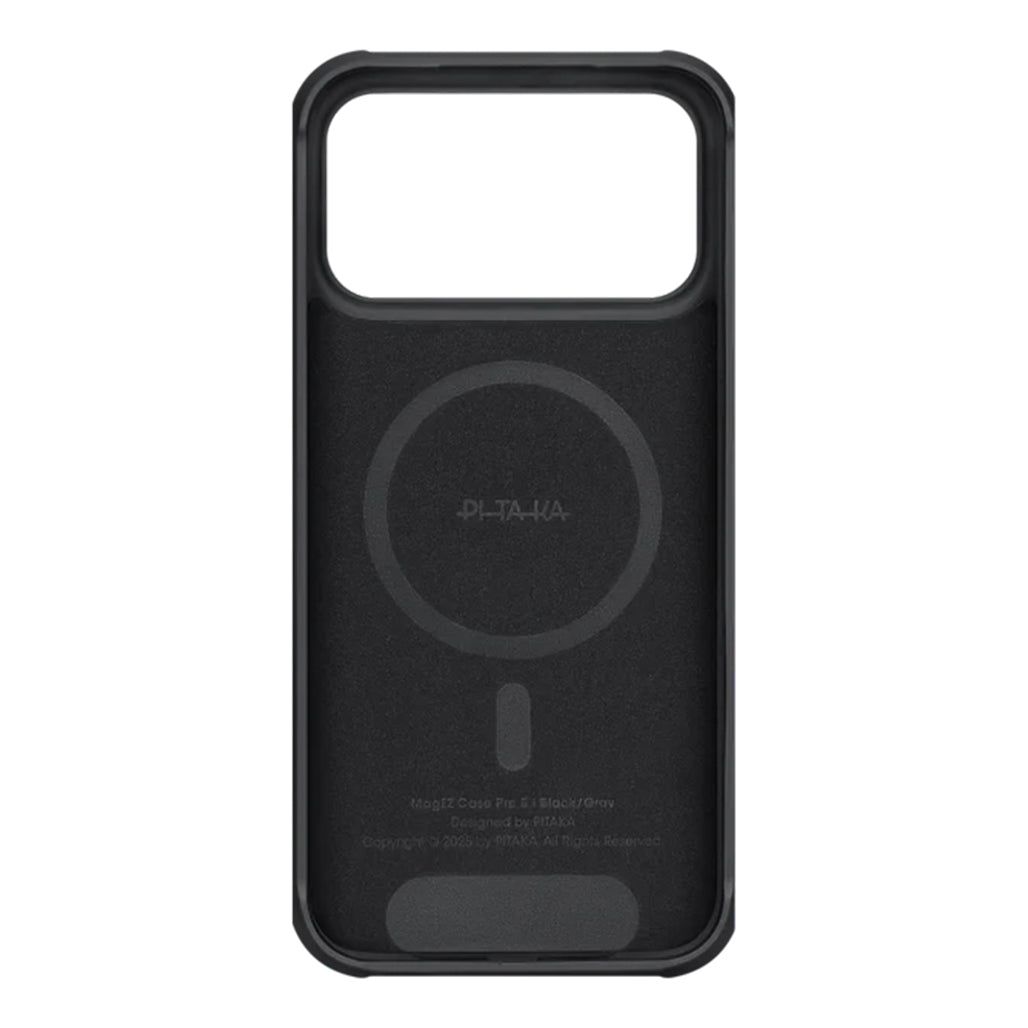 A Photo Of Pitaka Aramid ProGuard Case for iPhone 17 Series