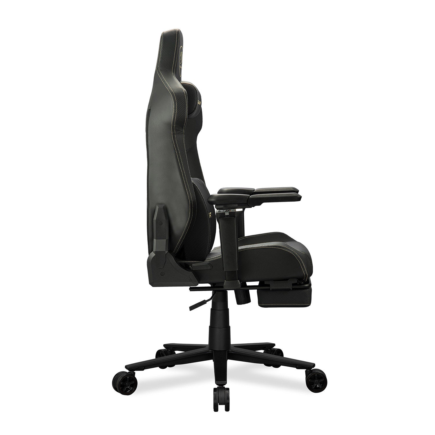 A Photo Of Cougar Armor EVO M Gaming Chair