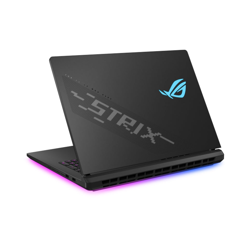 A Photo Of Asus ROG Strix SCAR 18 (2025) G835 (Open Box) - 18