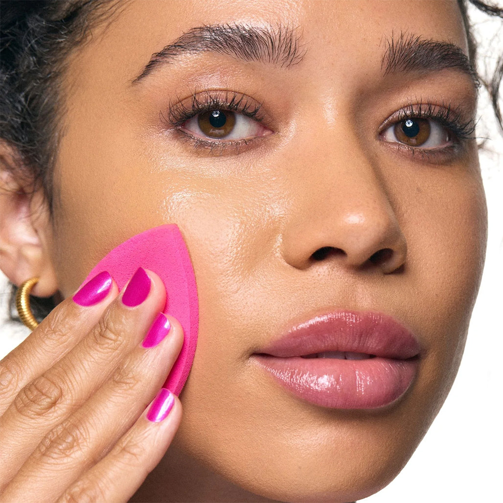 A Photo Of Beauty Blender Cleantemporary Trio