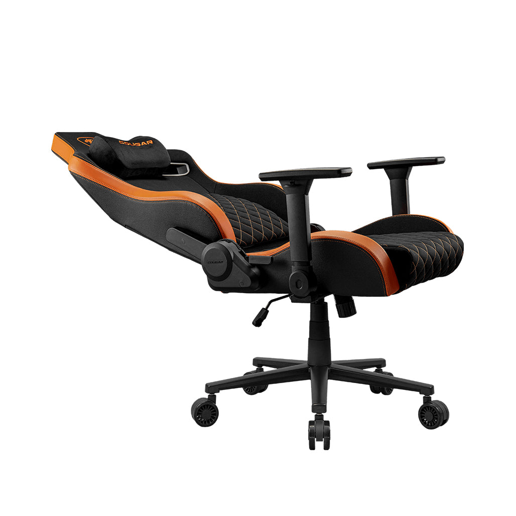 A Photo Of Cougar Defensor Gaming Chair