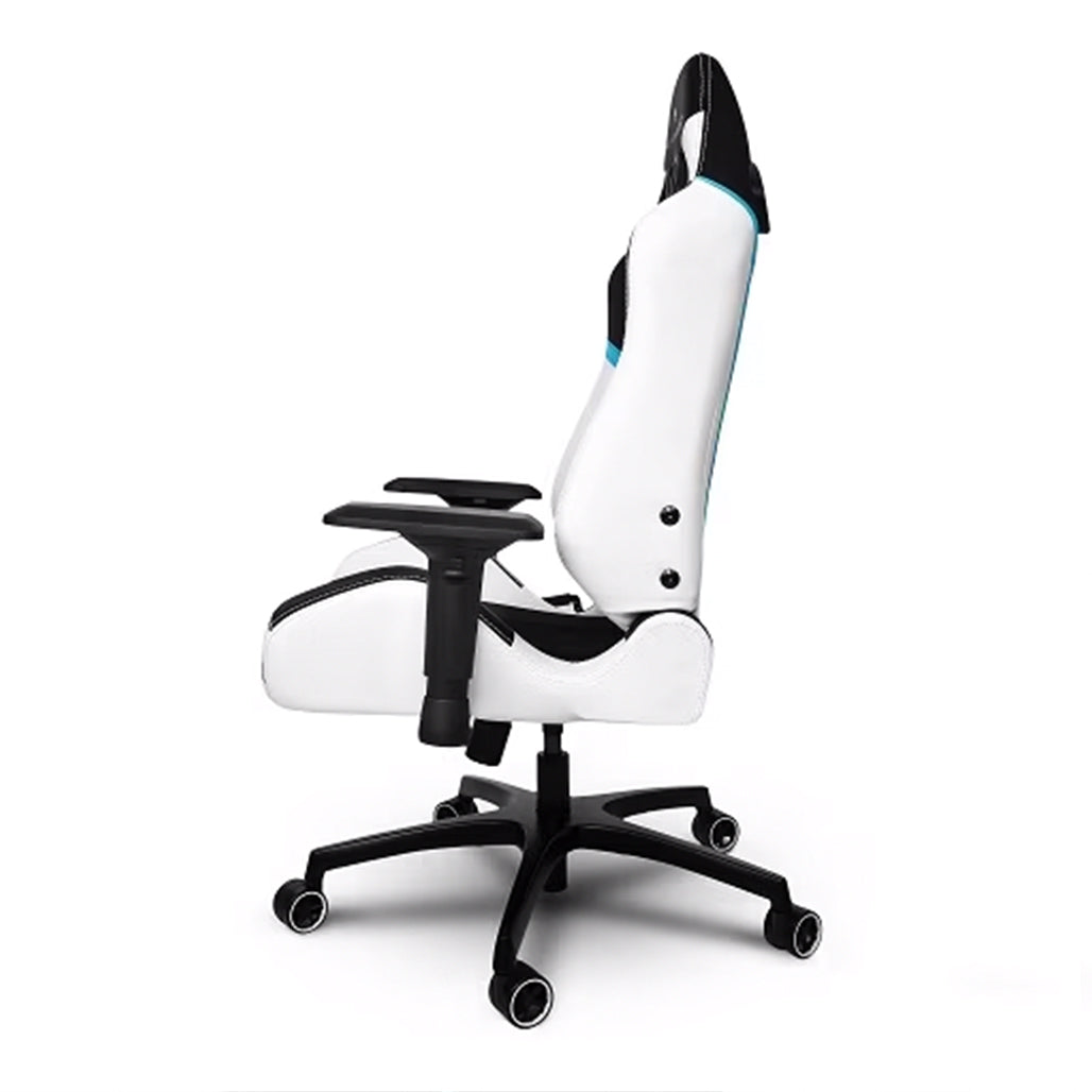 A Photo Of Dell Alienware S5000 Gaming Chair