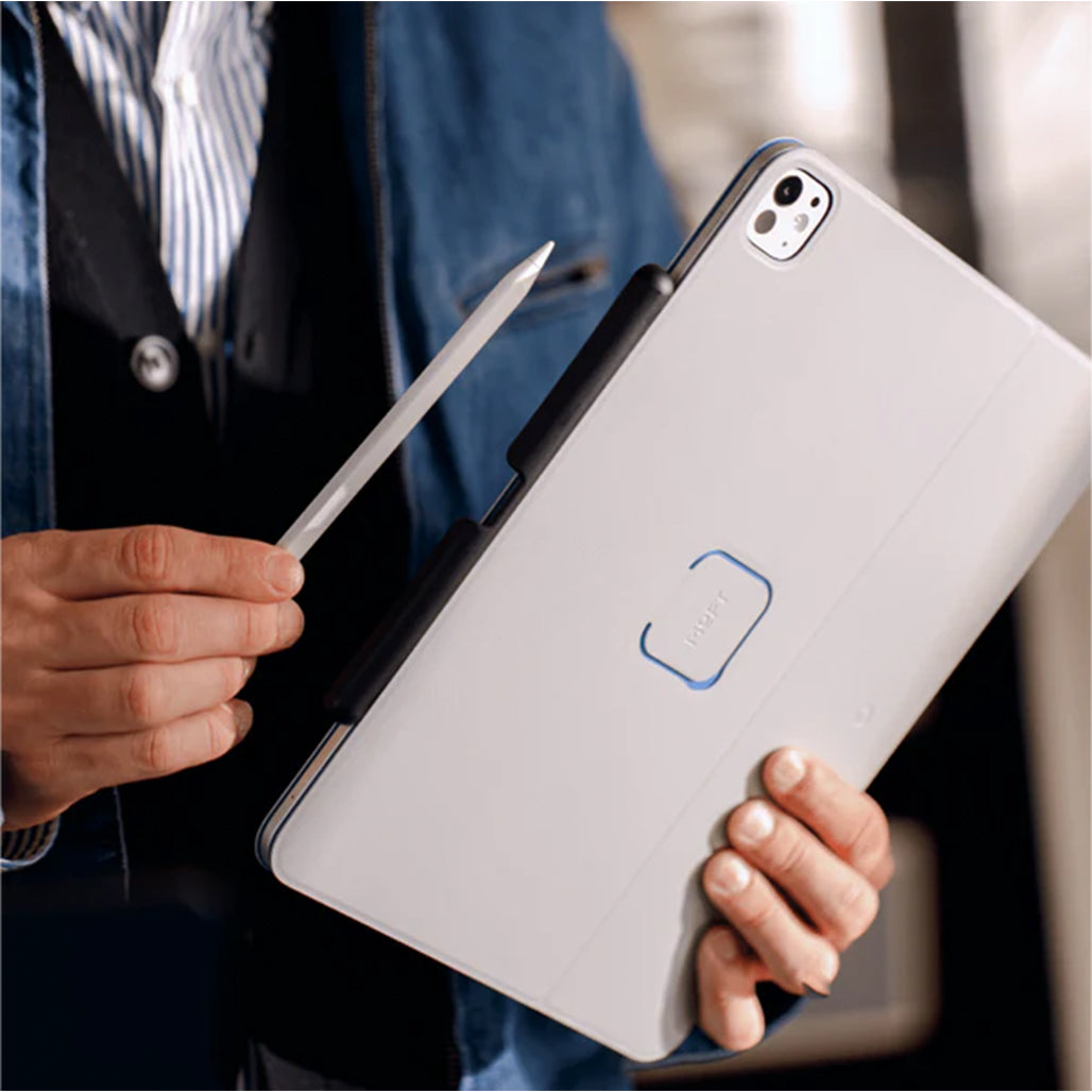 A Photo Of Moft Dynamic Folio for iPad Pro 11