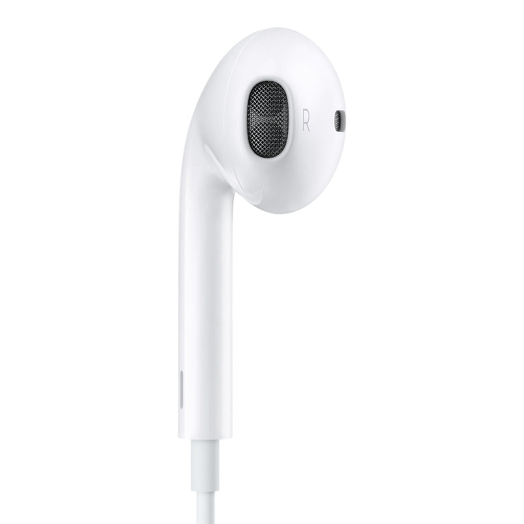 A Photo Of Apple EarPods with 3.5mm Headphone Plug