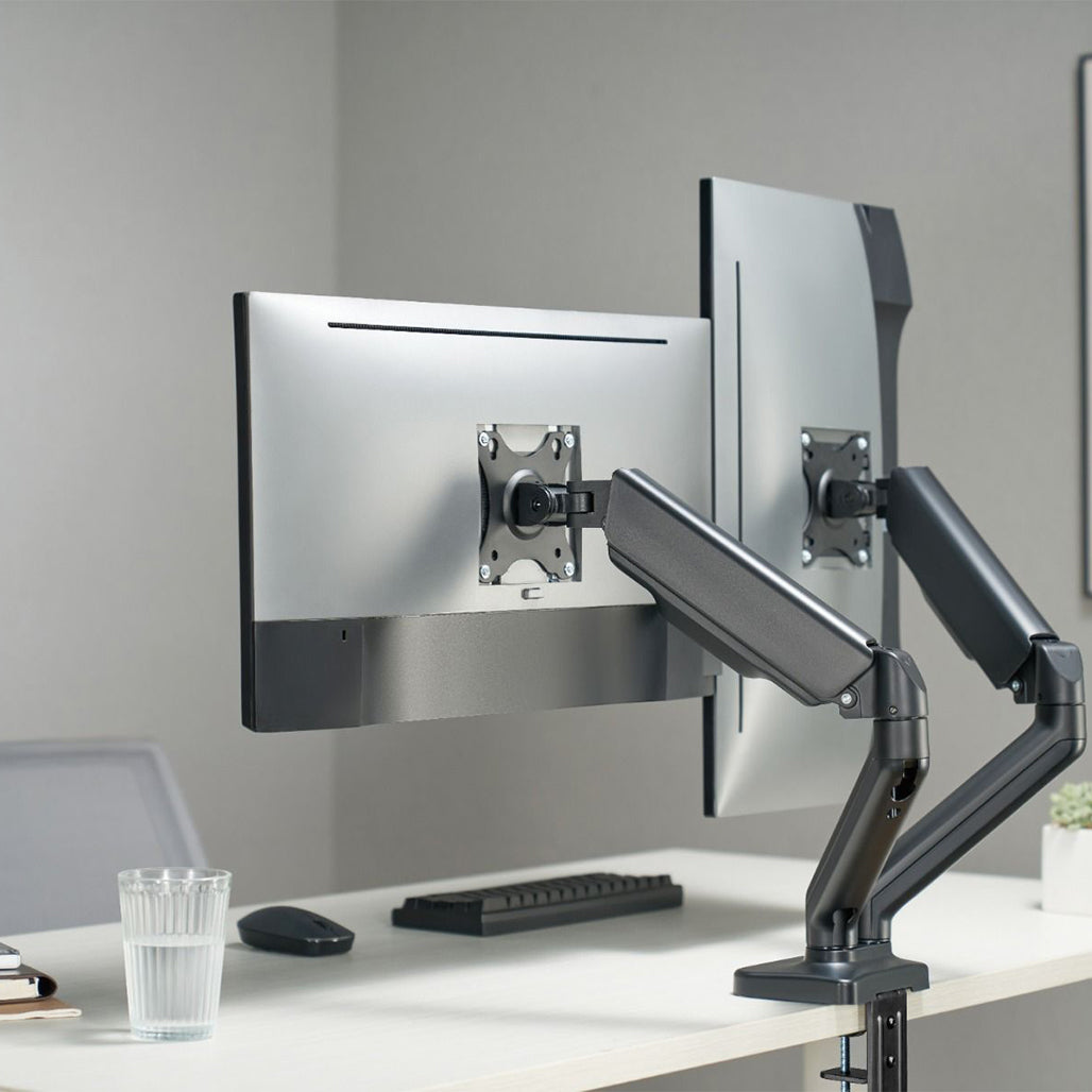 A Photo Of GamerTek Pivot Core Single/Dual Monitor Arm – Black