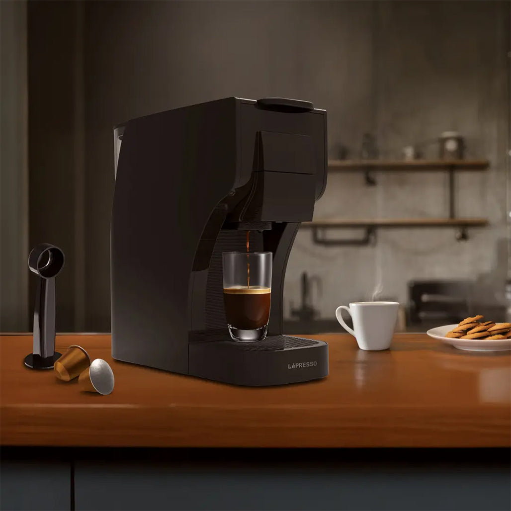 A Photo Of Lepresso Multi-Capsule Coffee Machine - LPCM6618BK