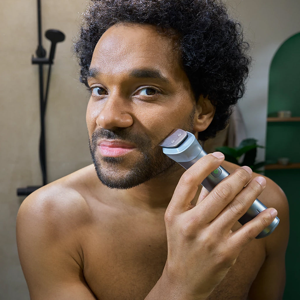 A Photo Of Philips All-in-One Trimmer 5000 Series - MG5942/15