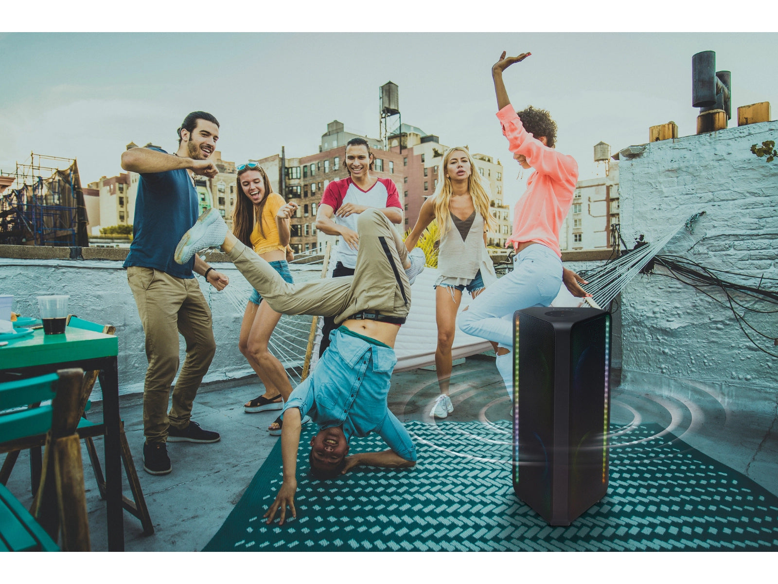 A Photo Of Samsung Sound Tower MX-ST40B – 160W Portable Party Speaker with Built-In Battery, IPX5 Water Resistance & LED Party Lights