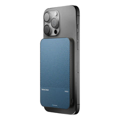 A Photo Of Native Union (Re)Classic Magnetic Power Bank 5000mAh