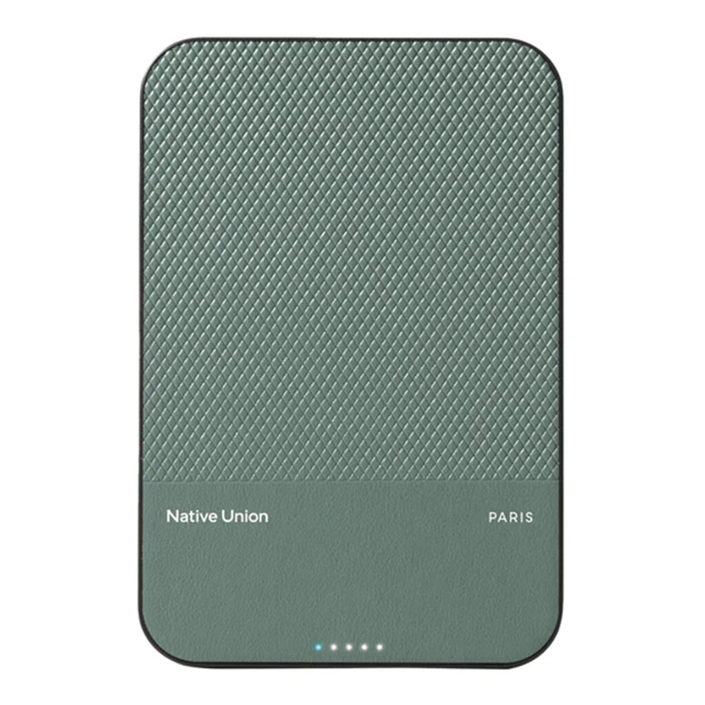 A Photo Of Native Union (Re)Classic Magnetic Power Bank 5000mAh