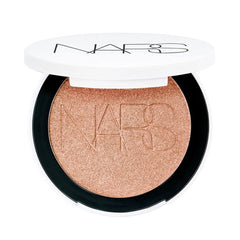 A Photo Of NARS Light Reflecting Luminizing Powder