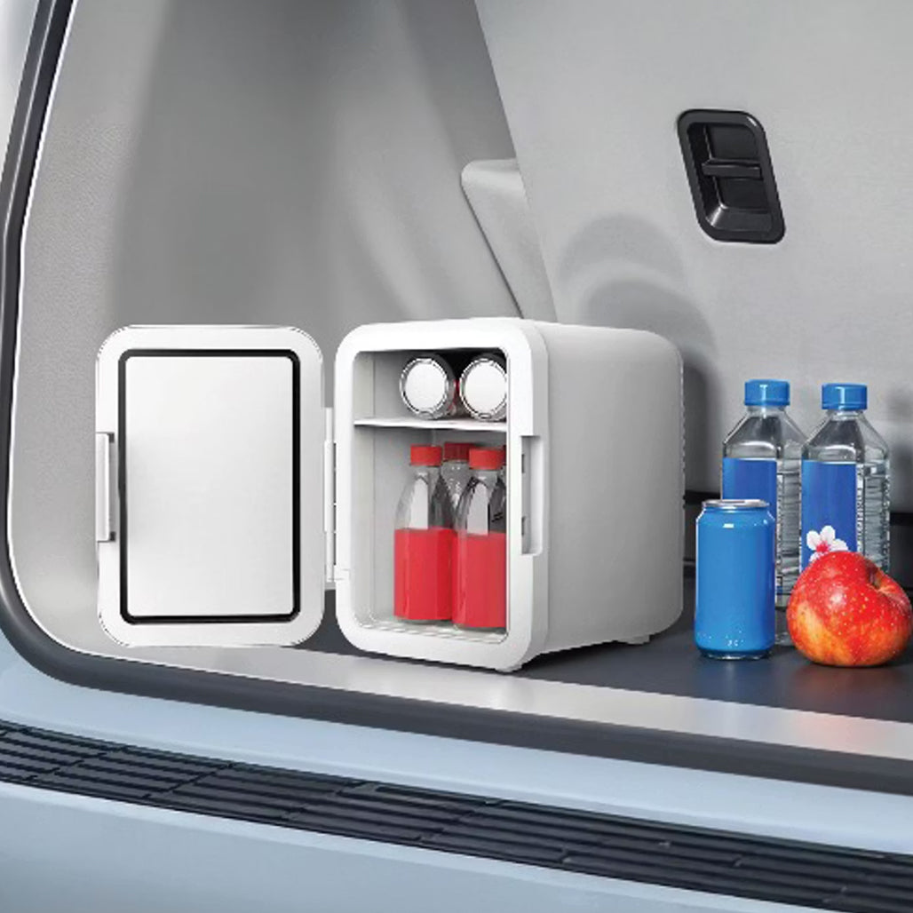 A Photo Of Porodo Ecochill 4L Mini Skincare Fridge
