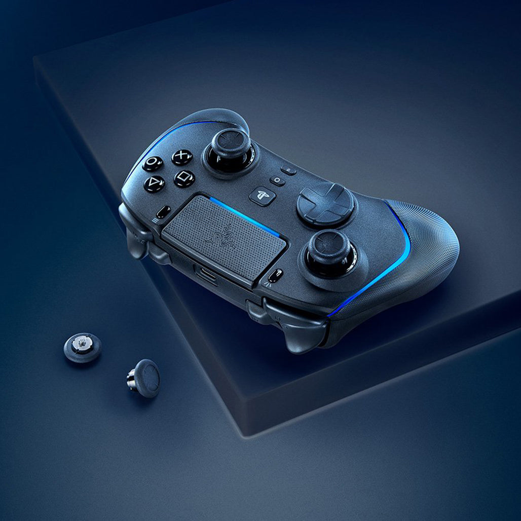 A Photo Of Razer Wolverine V2 Pro - Black Wireless Pro Gaming Controller for PS5 Consoles and PC