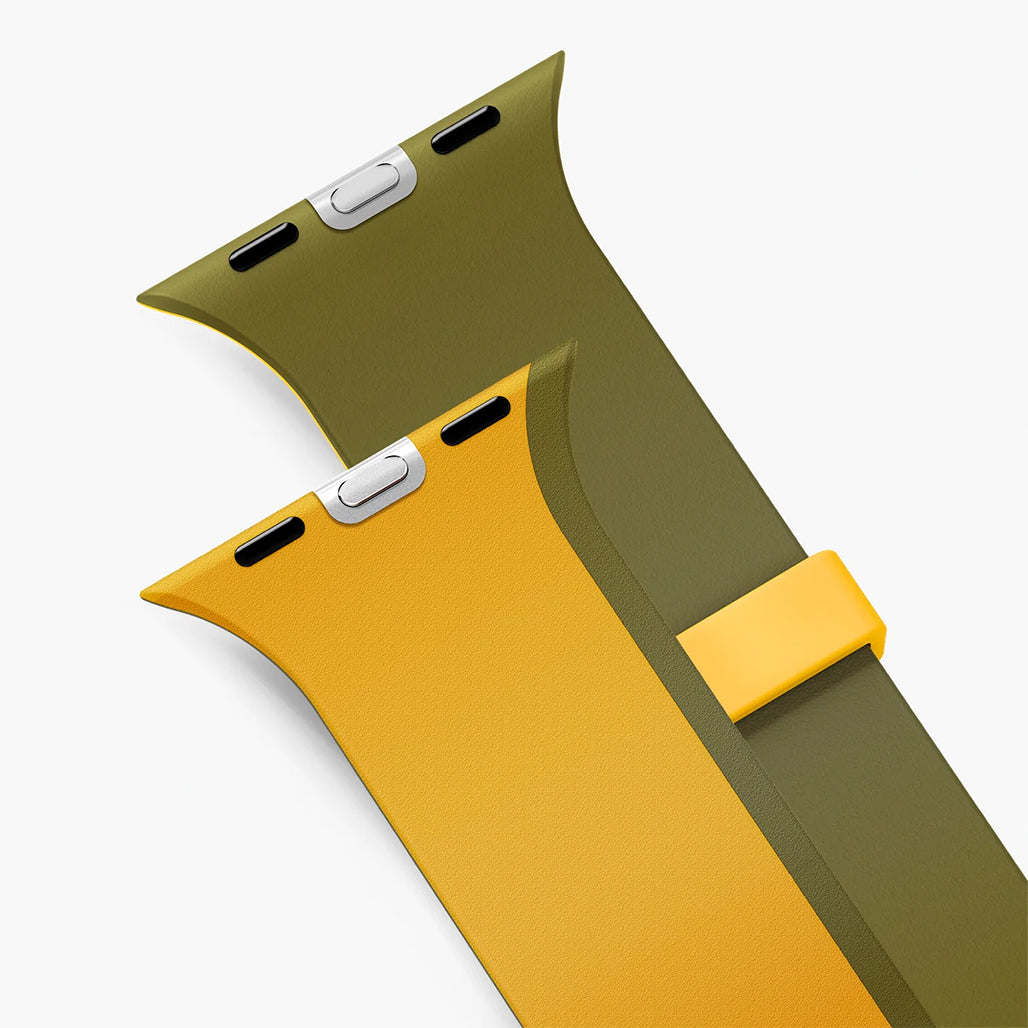 A Photo Of UNIQ Revix IV Reversible Dual-Color Magnetic Watch Strap - 49/46/45/44mm