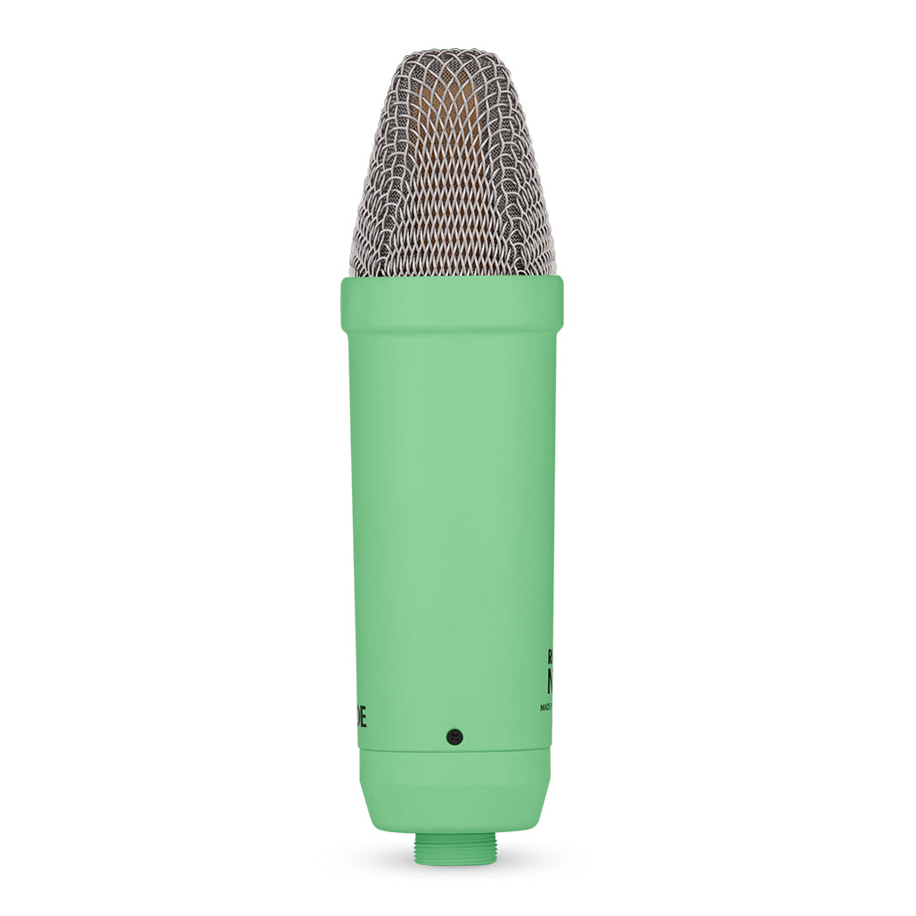 A Photo Of Rode NT1 Signature Series - Studio Condenser Microphone