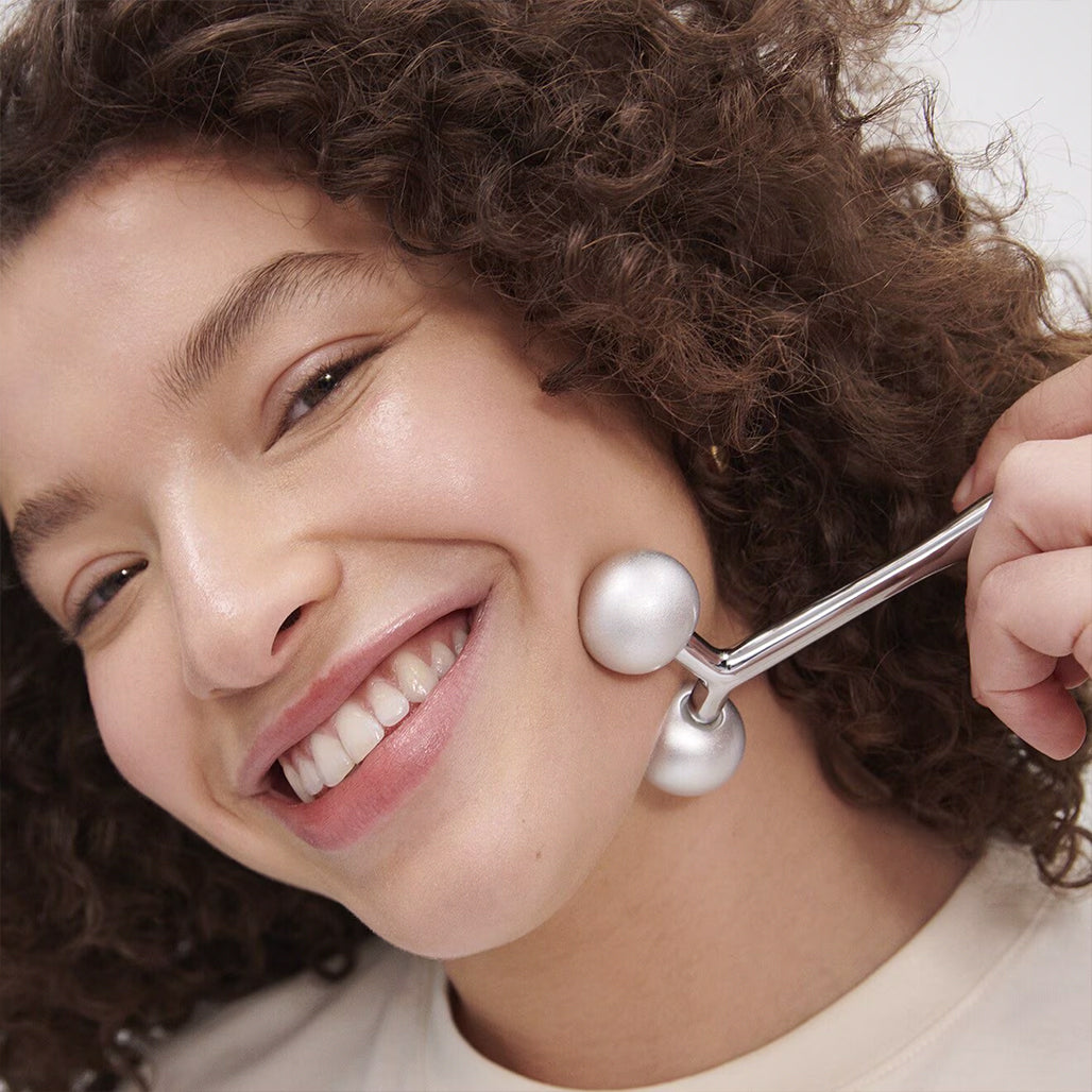 A Photo Of Sephora Dual-Headed Facial Roller - Face & Neck