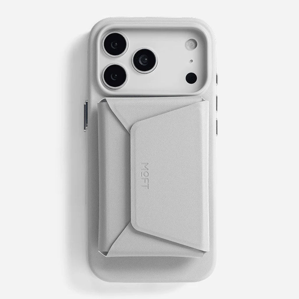 A Photo Of MOFT Snap Field Wallet - Magsafe Wallet