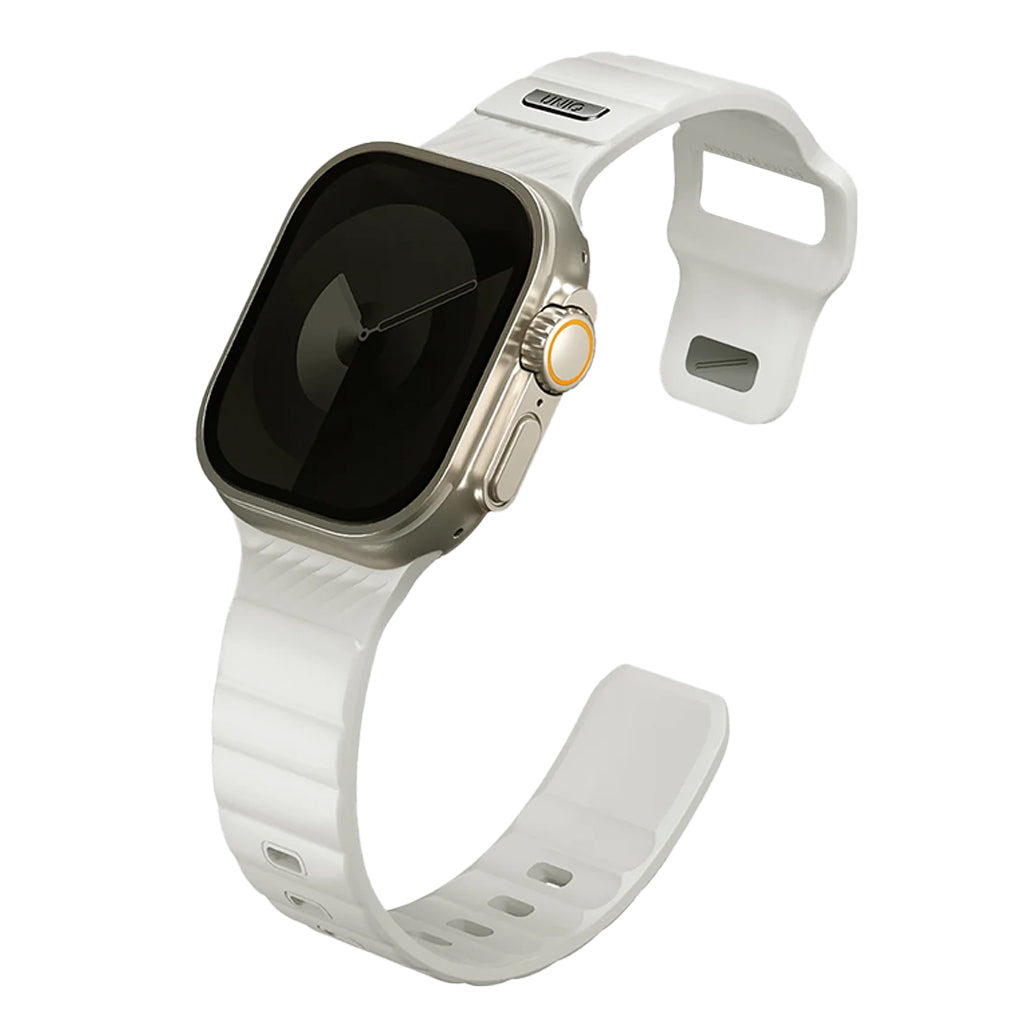 A Photo Of UNIQ Stride Lume – High-Performance Glow-in-the-Dark FKM Sports Band for Apple Watch Ultra