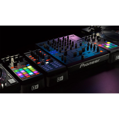 A Photo Of Native Instruments Traktor Kontrol F1 – DJ Remix Controller for Stems and Remix Decks