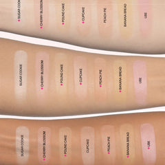 A Photo Of HUDA BEAUTY - Easy Bake Loose Baking & Setting Powder