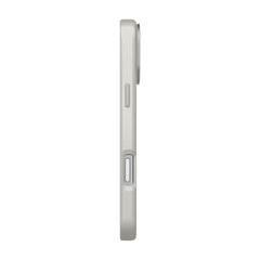 A Photo Of Uniq Lyden Dual-Tone Vegan Leather Case iPhone 17 Pro