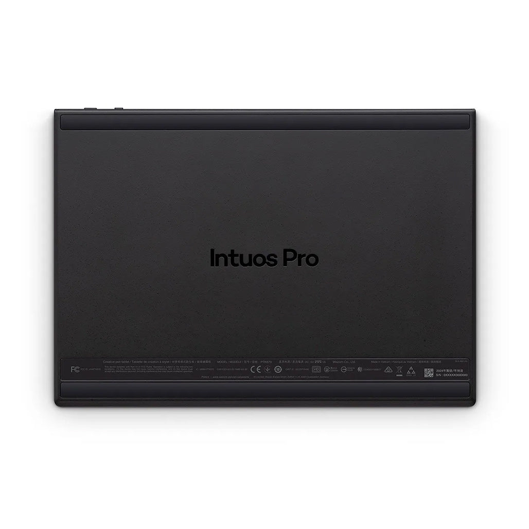 A Photo Of Wacom Intuos Pro Medium - PTK670K0A