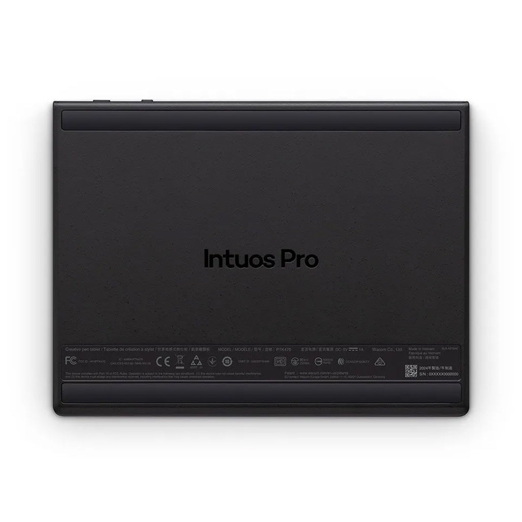 A Photo Of Wacom Intuos Pro Small - PTK470K0A