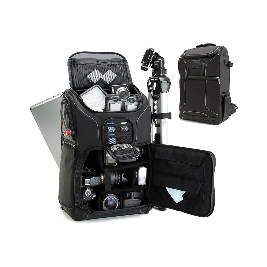 A Photo Of USA Gear Digital SLR Camera Backpack S17