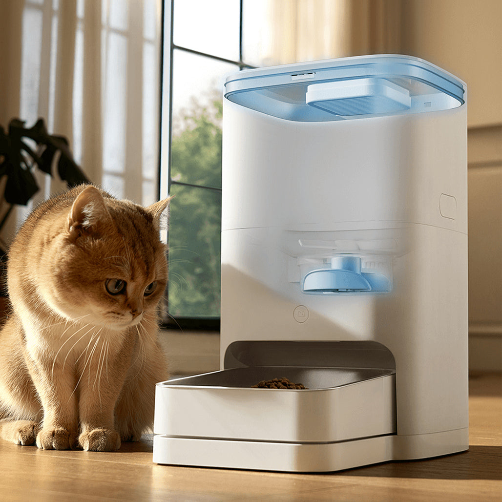 A Photo Of Xiaomi Smart Pet Food Feeder 2 – Automatic Dispenser with 5L Capacity