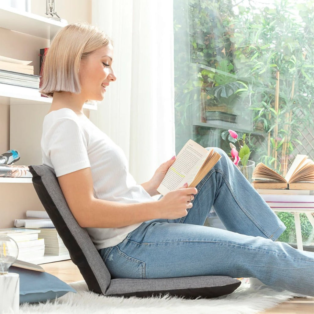 A Photo Of InnovaGoods Reclining Floor Chair Sitinel - V0103502