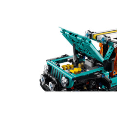 A Photo Of LEGO Jeep® Wrangler Rubicon SUV - 723 Pieces - 42227