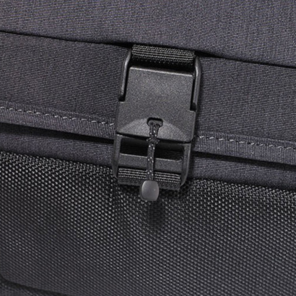 A Photo Of Dell Mobile Edge Elite Messenger Bag