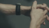 A Video Of AULUMU A11 Mag Buckle Slim Band for Apple Watch 42/44/45/49MM