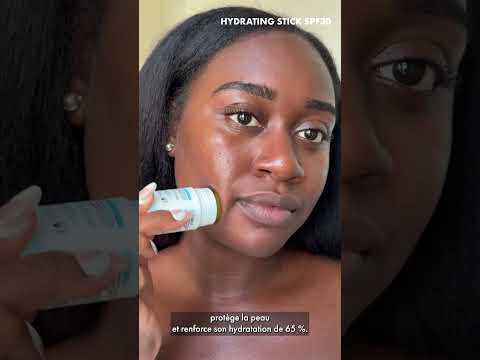 A Video Of Sephora HYDRATE+SPF - SPF30 moisturizing stick with UVA/UVB filters