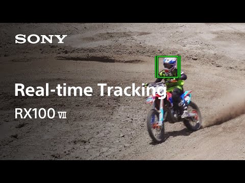 A Video Of Sony RX100 VII - Compact Camera with 24-200mm Zoom