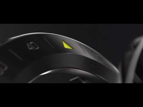 A Video Of Garmin MARQ® Athlete - 010-02006-16