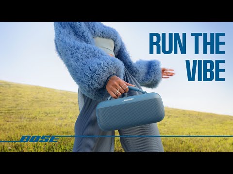 A Video Of Bose SoundLink Max - Portable Speaker